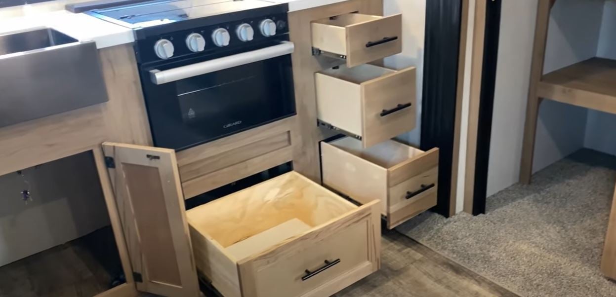 2024 235MBL kitchen storage space