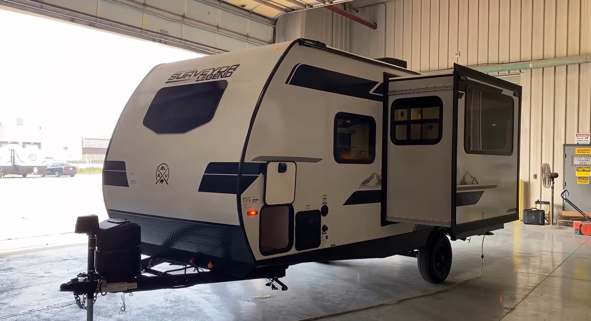 2024 Surveyor 19SSLE Travel Trailer: Under 5,000lbs! - Complete Review