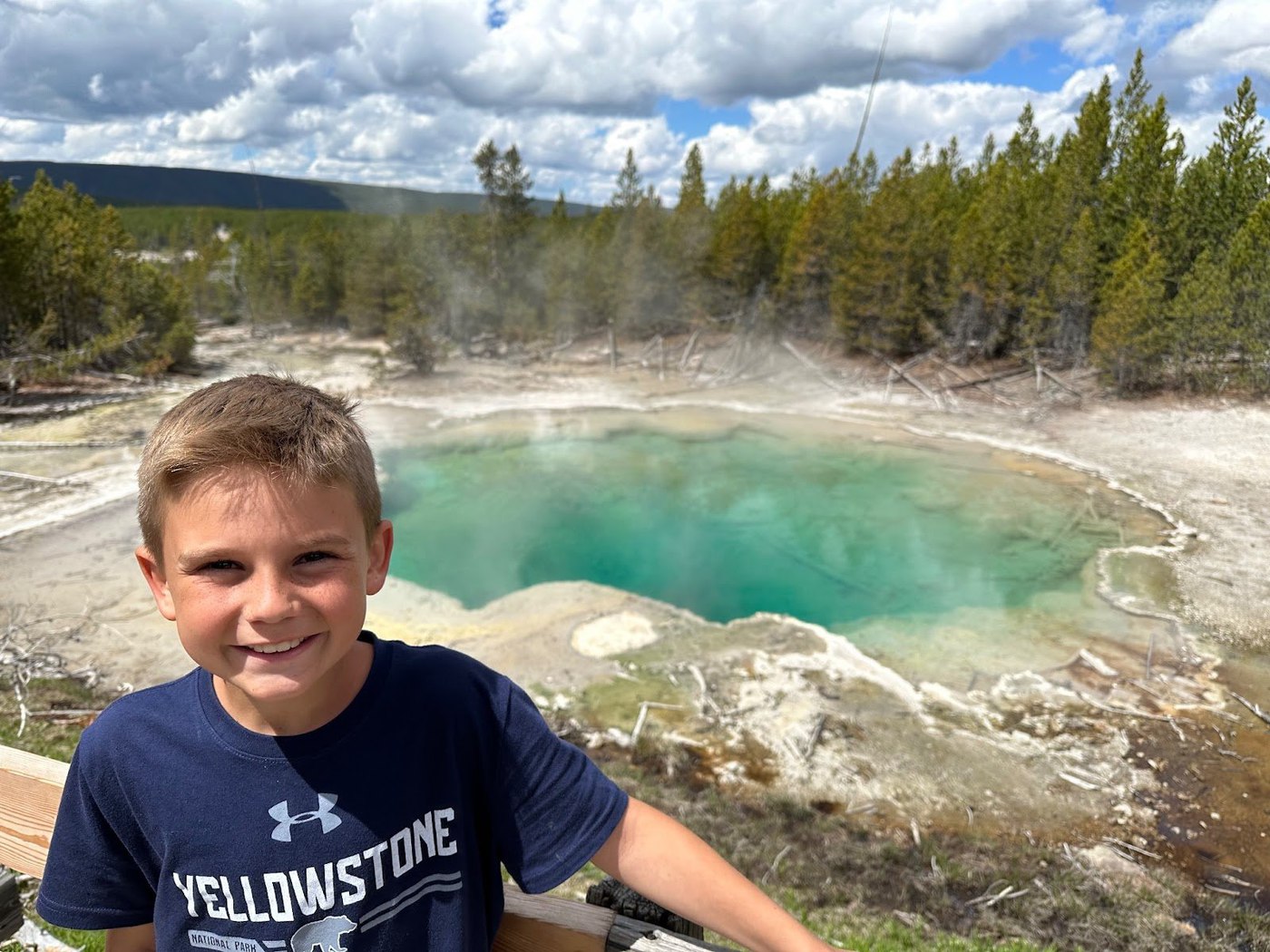 Jayco Greyhawk 31F family trip yellowstone